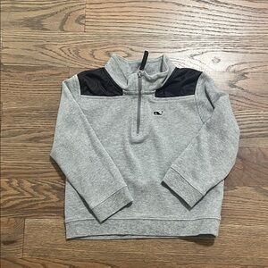Vineyard Vines boys size 4T quarter zip EUC
